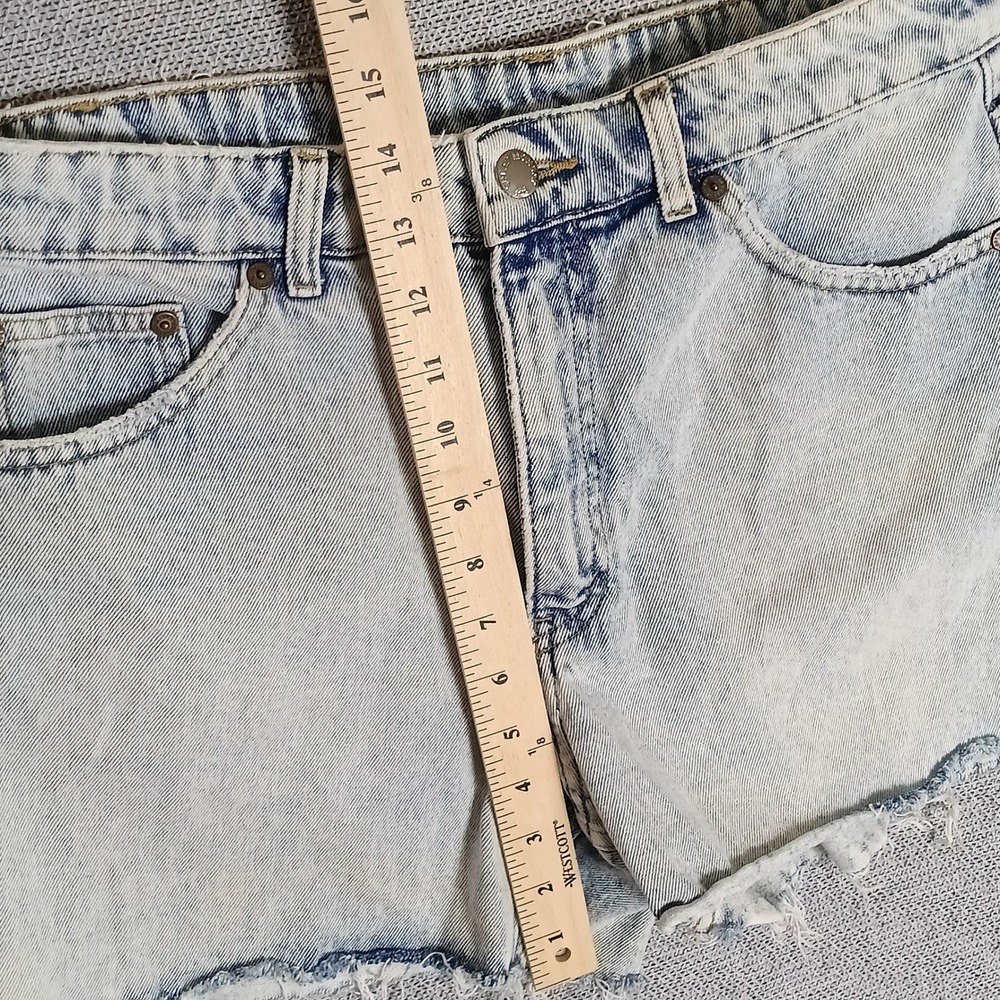 Cheap Monday Donna Shorts 90s Stoned Womens 29 Light Blue Excellent High Rise - Picture 5 of 7